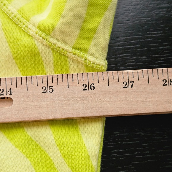 Nike Icon Clash Pullover Zebra Print Crewneck Sweatshirt Size 1X - Picture 9 of 11